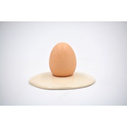 Suport alb din ceramică pentru ou, 10 cm