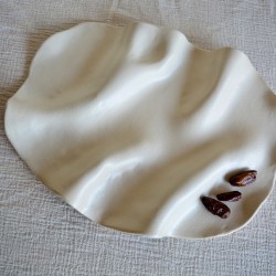 Platou asimetric – Cream, 40 x 30 cm