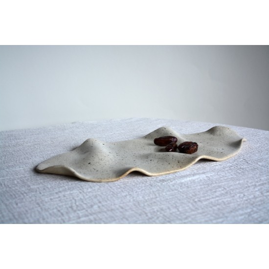 Platou asimetric – Crem Specks, 39 x 19 cm