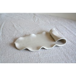 Farfurie / Tavă asimetrică M – Cream, 21 x 13 cm