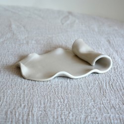 Farfurie / Tavă asimetrică S – Cream, 15 x 11 cm