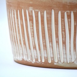 Ghiveci ceramică mască Teracota - Linii, 21 x 19 cm