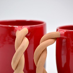 Cană ceramică Răsucită - Roșu, 300 ml