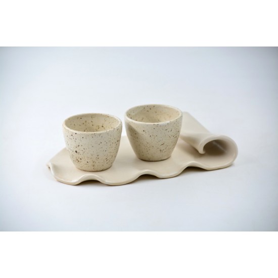 Set 2 cești espresso și tăviță - Crem Specks, 100ml